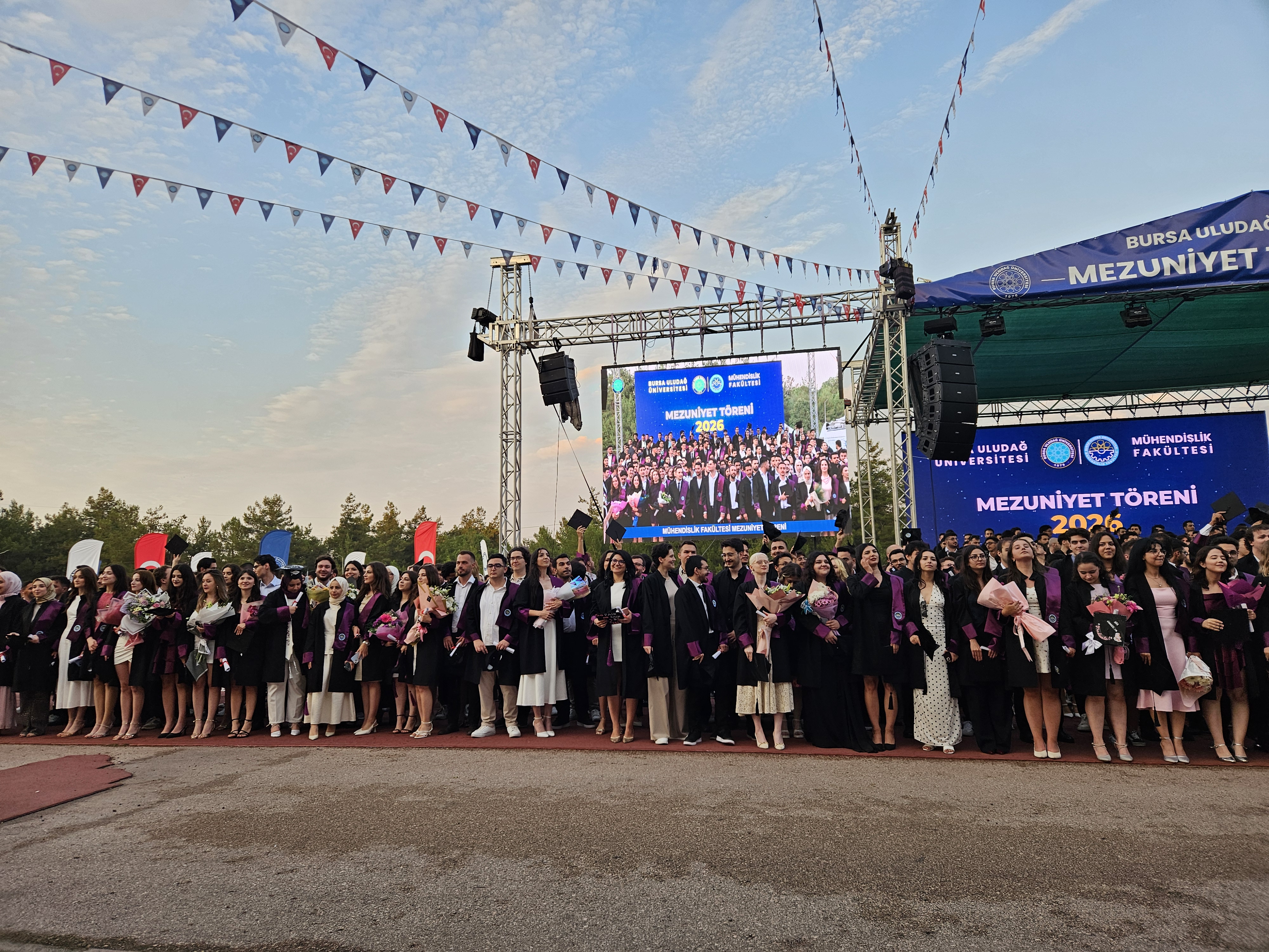 2026 Mezuniyet Törenimizi Büyük Bir Coşkuyla Gerçekleştirdik!